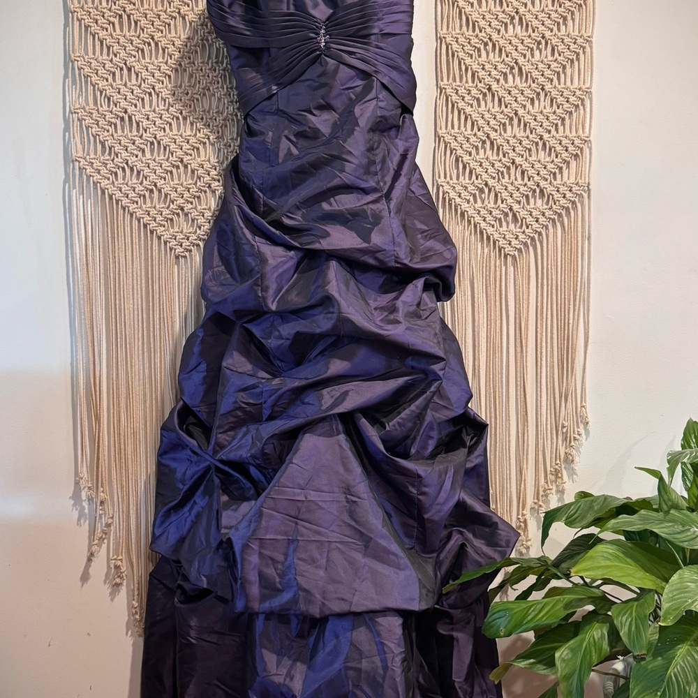Elegant Purple Evening Gown